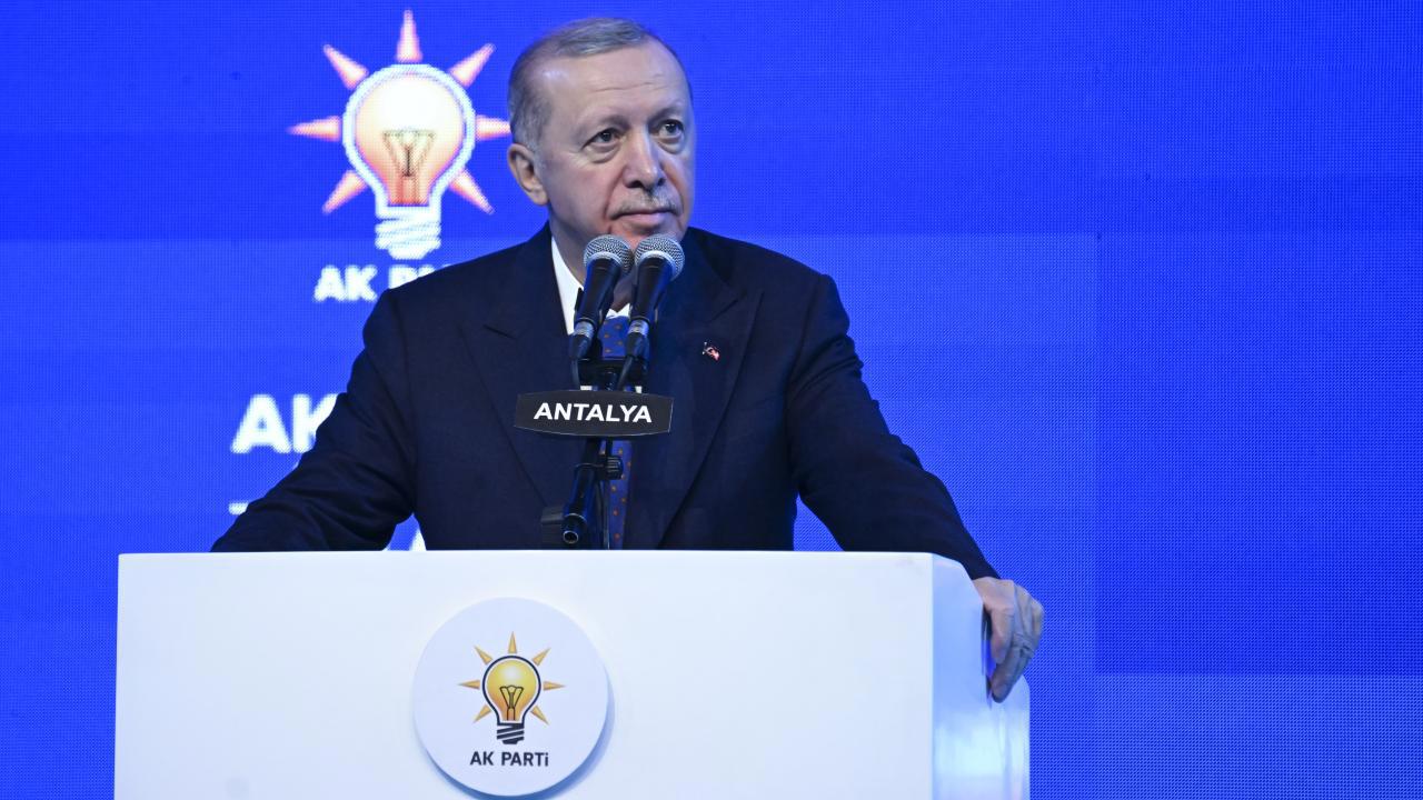 Cumhurbaşkanı Erdoğan: Muhalefetin kışkırtmalarına karşı dik duracağız