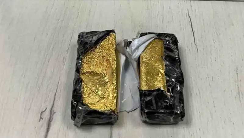 Sınır Kapısında 186 Bin Euro Değerinde Kaçak Altın Yakalandı
