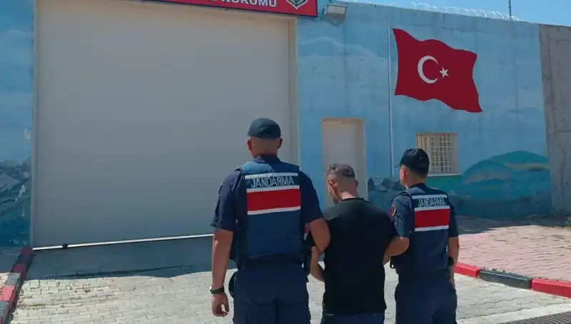 Afyon'da Farklı Suçlarla Aranan 9 Kişi Ele Geçirildi!