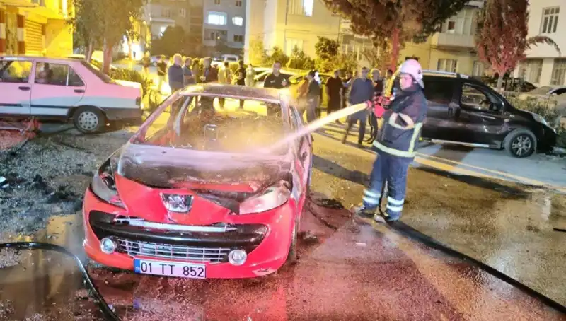 Psikolojik Sorunlar Aracın Yangınına Sebep Oldu: Genç Kızın Dramı