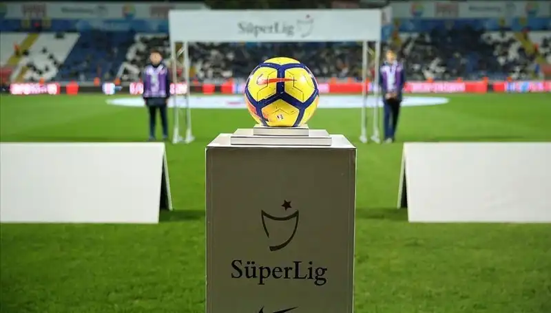 Süper Lig'de Pazar Ateşi: Heyecan Dolu Maç Gününe Hazır Müsabakalar