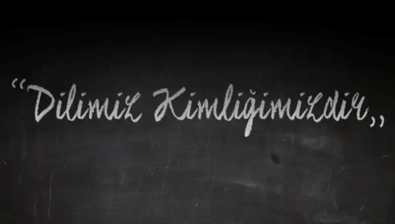 Türk Dil Bayramı: Anlamı ve Kutlama Mesajlarınla Dolu Bir Gün