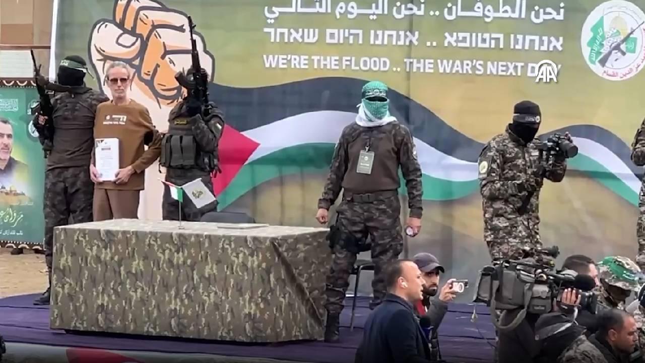 Hamas, İsrail ile 3 İsrailli esir takasını gerçekleştirdi