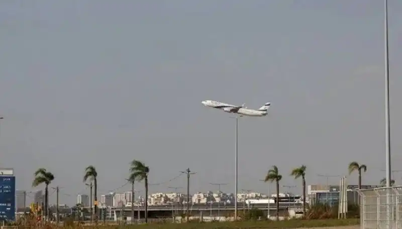 Yemenli Husiler, Ben Gurion Havalimanı'nı Hedef Aldı: Olası Sonuçlar ve Sebepler