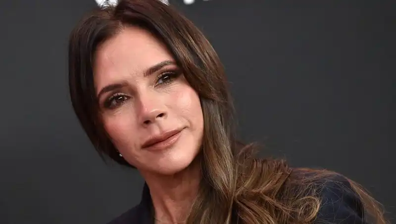 Victoria Beckham'ın Gençlik Sırrı: Doğru Gıda Tüketimi ile Zenginleşiyor!