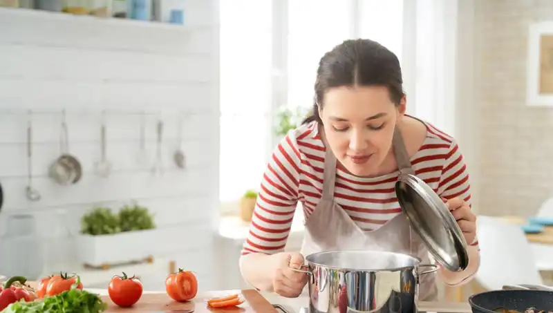 Yemek Hazırlarken Yapılan Ölümcül Hata: Uzmanlardan Uyarılar Geldi!