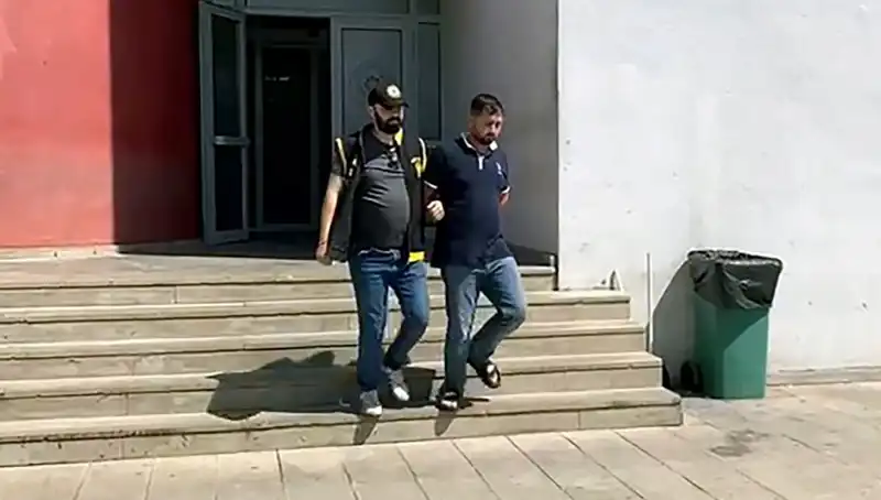 Başkomiser Kadir: Tiyatroda Nefes Kesen Final AVM'de Gerçekleşti