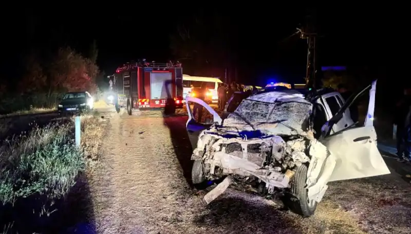 Ciple Traktör Çarpıştı: 5 Kişi Yaralandı, Ayrıntılar Ortaya Çıktı!