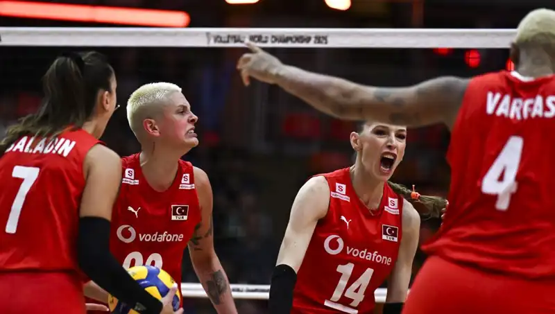 Türkiye-Japonya Voleybol Maçı: Filenin Sultanları Galibiyet İçin Mücadele Edecek!