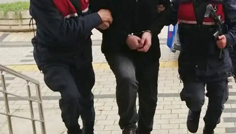 Trabzon'da 6 Firari Hüküm Gün Yüzüne Çıkarken, Suç Dünyasına Son Darbe!