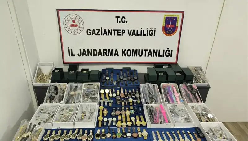 Gaziantep'te Kaçak Saat Operasyonunda 3 Milyon Liralık Vurgun