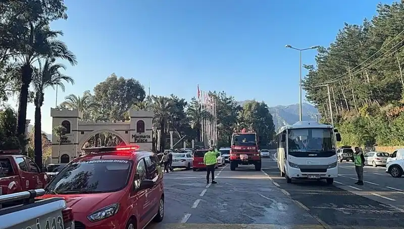 Muğla'daki Beş Yıldızlı Otelde Yangın: Tatilcilerin Panik Anları