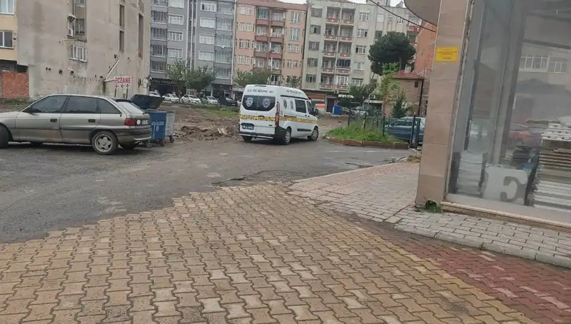 4. Kattan Düşen Kadın Ağır Yaralandı, Olayın Ardındaki Gizem Ne?