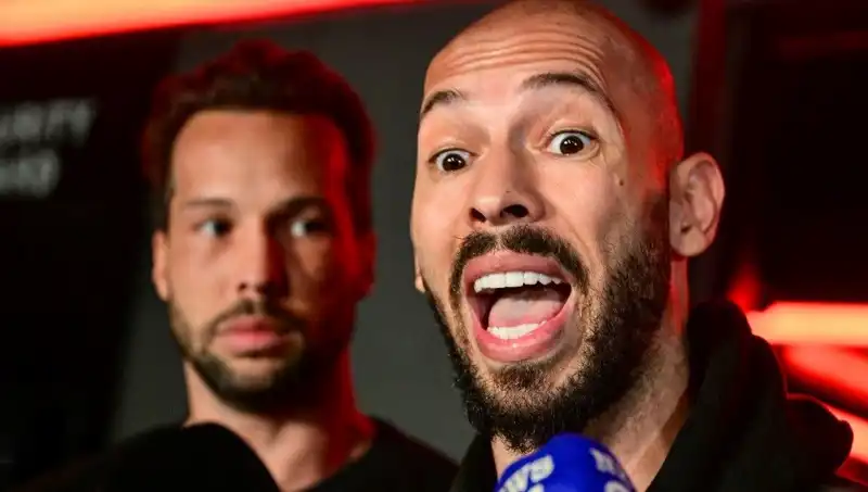 Cinsel İstismar Suçlusu Influencer Romanya'ya Döndü: Şok Edici Açıklamalar