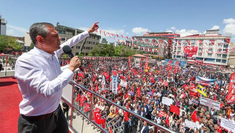 Özgür Özel: Silah Bırakma Çağrısının Arkasındayız!