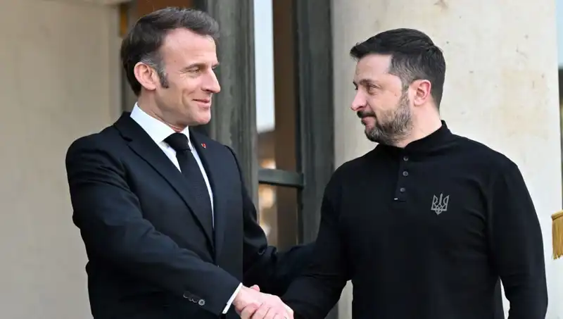 Macron: Türkiye’nin Karadeniz’deki Rolü Övgüye Değer!