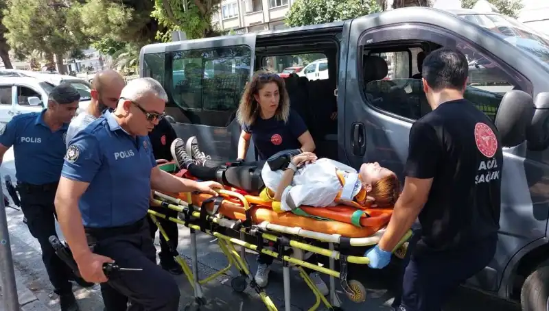 Samsun'da Minibüsle Kamyon Çarpıştı: Yaralılar ve Kazanın Sebepleri