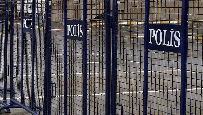 İstanbul'a Giriş Çıkışlar Kapatıldı mı? Valilikten Son Dakika Açıklaması
