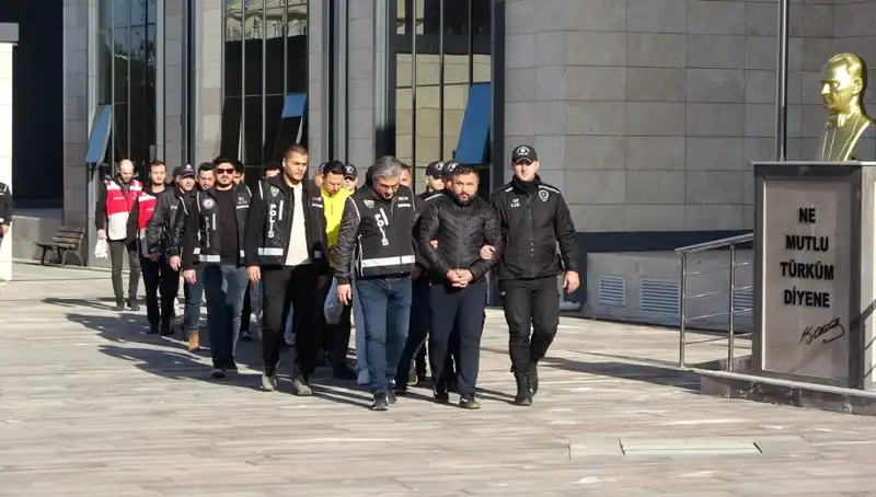 Balyozla Kavgaya Karışan Şüpheliler Serbest Bırakıldı: Kamuoyunda Çarpıcı Yansımalar
