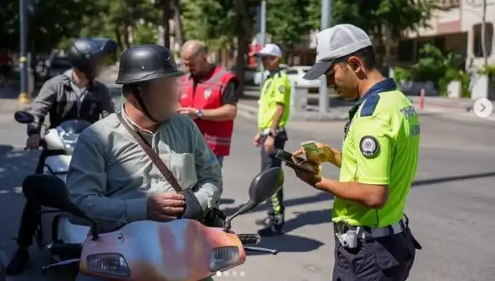 Isparta'da Güvenli Ulaşım İçin Yoğun Trafik Denetimleri Başlatıldı