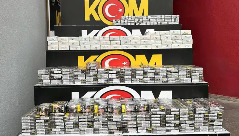 Adana'da Kaçakçılıkla Mücadele: Üç Kişi Tutuklandı, Büyük Operasyon Güvenliği Artırdı